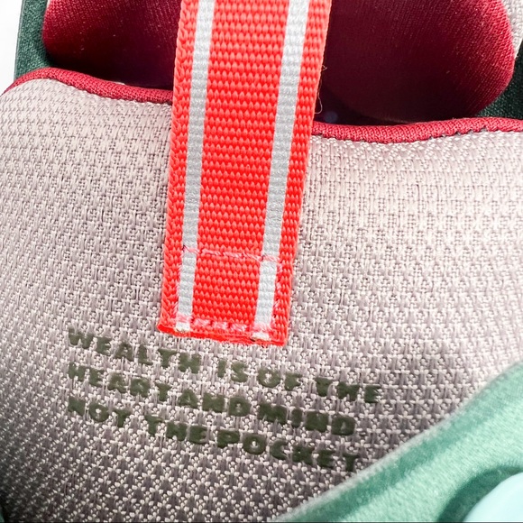 REEBOK x ADIDAS x BBC Instapump Fury Boost Pine - Picture 12 of 16